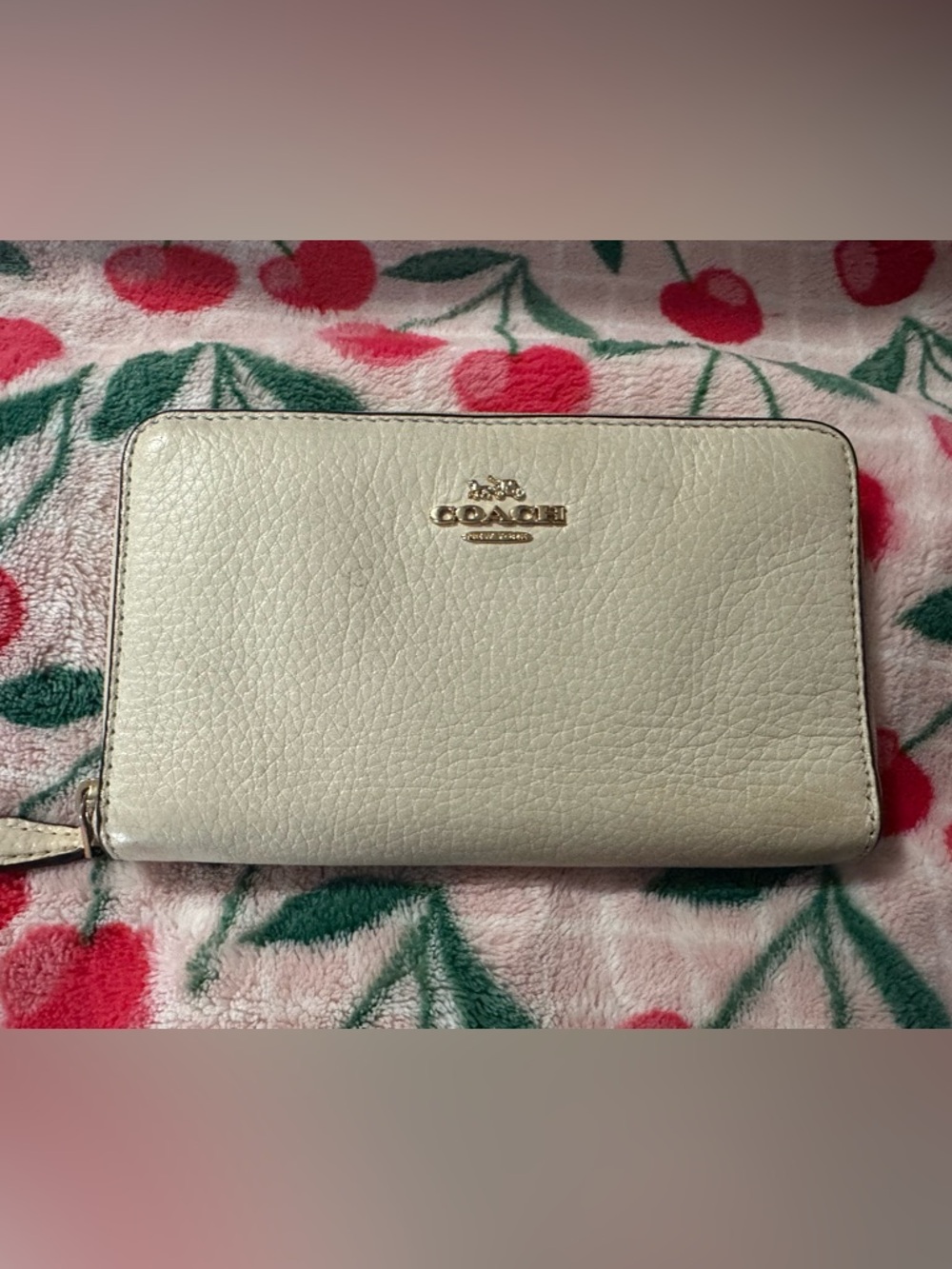 Coach Pebbled Leather Wallet in Light Cream with Gold Logo